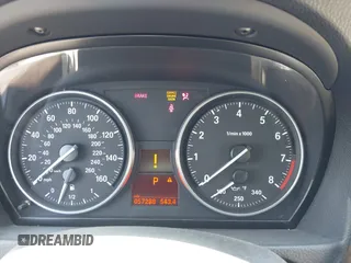 2007 BMW 3 Series 328i with VIN WBAWV13557P118052, listed as a IAAI auction lot 42642784 with 57,288 mi miles and . Bid and sale history available at DreamBid. Image 7.