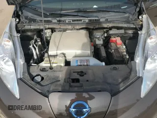 2016 Nissan LEAF SV with VIN 1N4BZ0CP0GC303642, listed as a Copart auction lot 84659664 with 95,180 mi miles and Salvage Title. Bid and sale history available at carsss.com. Image 12.