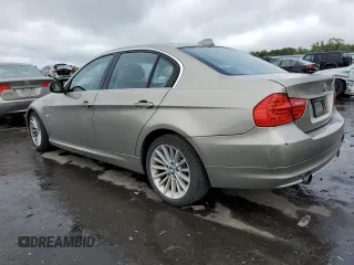 2010 BMW 3 Series 335i xDrive z VIN WBAPL3C54AA408833, wystawiony jako Copart lot #71853864 z przebiegiem Nie podano mil oraz Szkoda całkowita • Salvage title. Historia ofert i sprzedaży dostępna na DreamBid. Obrazek 2.