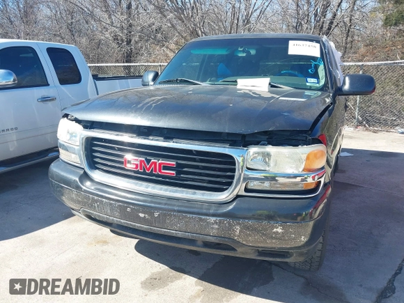 2003 GMC Yukon SLT with VIN 1GKEC13V23R135379, listed as a IAAI auction lot 41637458 with 236,134 mi miles. Bid and sale history available at carsss.com. Image 6.