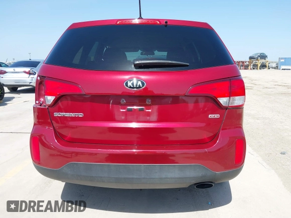 2015 Kia Sorento LX with VIN 5XYKT3A63FG630456, listed as a IAAI auction lot 41817900 with 102,382 mi miles. Bid and sale history available at carsss.com. Image 17.