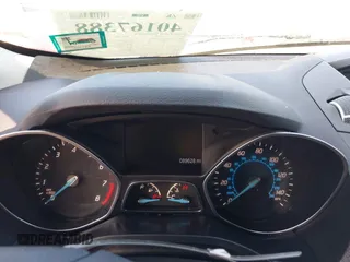 2016 Ford Escape SE with VIN 1FMCU0GX5GUB00842, listed as a IAAI auction lot 40167388 with 89,628 mi miles. Bid and sale history available at carsss.com. Image 15.