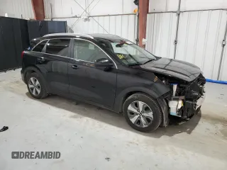 2020 Kia Niro LXS with VIN KNDCB3LC8L5439808, listed as a Copart auction lot 88353675 with 63,875 mi miles and Clean Title. Bid and sale history available at carsss.com. Image 4.