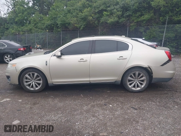 2010 Lincoln MKS с VIN 1LNHL9DRXAG614758, выставлен на аукционе IAAI как лот 42326402 с пробегом 141 602 миль миль и . История ставок и продаж доступна на DreamBid. Изображение 15.