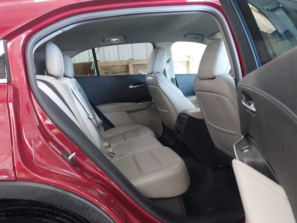 2019 Cadillac XT4 FWD Premium Luxury with VIN 1GYFZCR42KF196279, listed as a IAAI auction lot 41566959 with 29,282 mi miles. Bid and sale history available at carsss.com. Image 8.