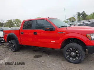 2011 Ford F-150 XLT with VIN 1FTFW1ET7BFB41813, listed as a IAAI auction lot 41964776 with 194,811 mi miles. Bid and sale history available at carsss.com. Image 13.