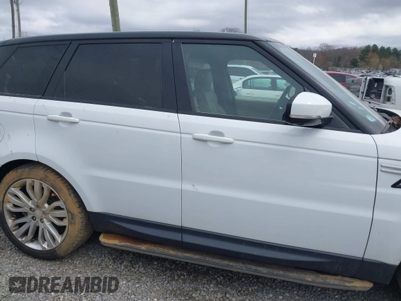 2014 Land Rover Range Rover Sport HSE with VIN SALWR2WF8EA396812, listed as a IAAI auction lot 41863798 with 102,216 mi miles and . Bid and sale history available at DreamBid. Image 13.