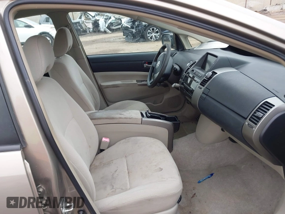 2009 Toyota Prius with VIN JTDKB20UX97849378, listed as a IAAI auction lot 41868392 with 183,376 mi miles. Bid and sale history available at carsss.com. Image 5.