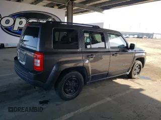 2017 Jeep Patriot Sport with VIN 1C4NJPBA5HD136386, listed as a Copart auction lot 54973515 with 214,172 mi miles and Clean Title. Bid and sale history available at carsss.com. Image 3.