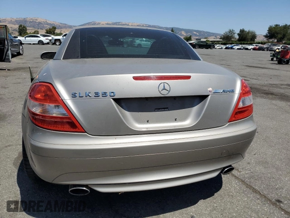2005 Mercedes-Benz SLK-Class with VIN WDBWK56F15F025117, listed as a Copart auction lot 66379784 with 135,695 mi miles and Clean Title. Bid and sale history available at carsss.com. Image 6.