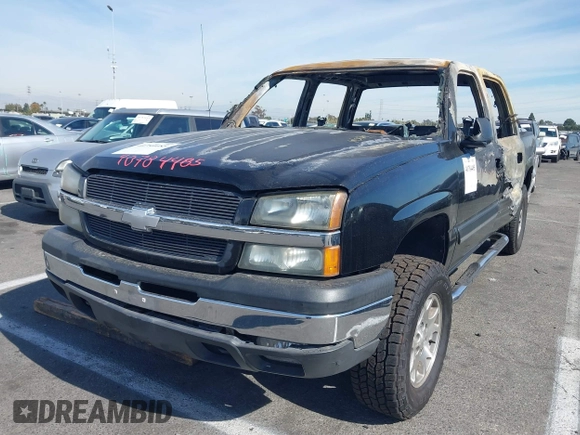 2005 Chevrolet Silverado 1500 LS z VIN 2GCEC13T051219853, wystawiony jako IAAI lot #41124114 z przebiegiem Nie podano mil oraz . Historia ofert i sprzedaży dostępna na DreamBid. Obrazek 2.