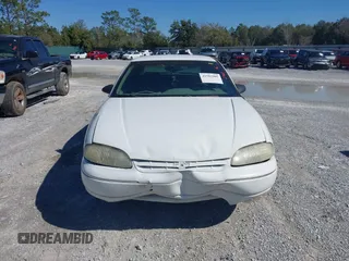 1998 Chevrolet Lumina with VIN 2G1WL52M9W9118618, listed as a IAAI auction lot 41582985 with 105,833 mi miles and . Bid and sale history available at DreamBid. Image 11.