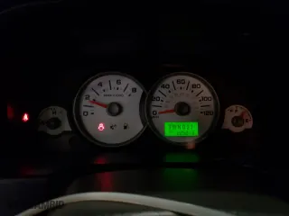 2006 Ford Escape XLT with VIN 1FMYU03166KB58444, listed as a Copart auction lot 50364995 with 225,213 mi miles and Salvage Title. Bid and sale history available at carsss.com. Image 9.