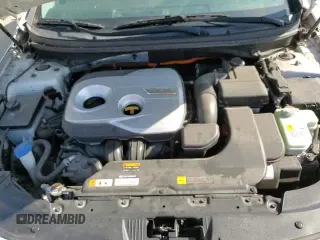 2017 Hyundai Sonata with VIN KMHE14L24HA072117, listed as a Copart auction lot 71221425 with 80,908 mi miles and Salvage title. Bid and sale history available at DreamBid. Image 14.