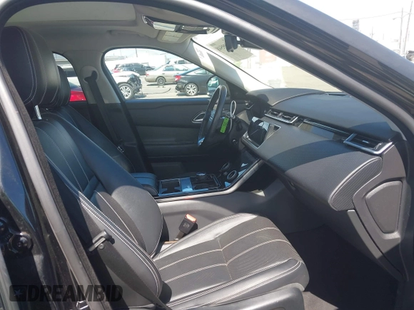 2019 Land Rover Range Rover Velar S with VIN SALYB2EN7KA779531, listed as a IAAI auction lot 41809548 with 92,113 mi miles. Bid and sale history available at carsss.com. Image 5.