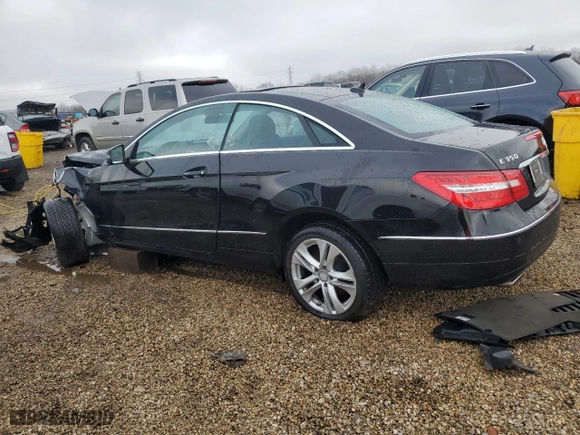 2011 Mercedes-Benz E-Class E 350 with VIN WDDKJ5GB7BF089825, listed as a Copart auction lot 87007964 with 111,133 mi miles and Salvage Title. Bid and sale history available at carsss.com. Image 2.