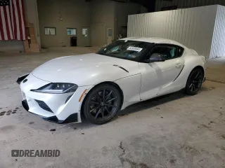 2023 Toyota Supra 3.0 with VIN WZ1DB0G09PW060627, listed as a Copart auction lot 60958585 with 26,657 mi miles and Salvage title. Bid and sale history available at DreamBid. Image 1.