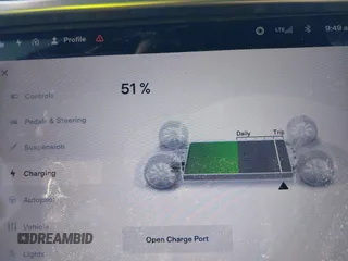 2017 Tesla Model S 100D с VIN 5YJSA1E25HF188114, выставлен на аукционе IAAI как лот 42193125 с пробегом 114 587 миль миль и . История ставок и продаж доступна на DreamBid. Изображение 17.