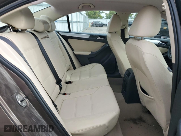 2012 Volkswagen Jetta TDI с VIN 3VWLL7AJ3CM334185, выставлен на аукционе Copart как лот 72563414 с пробегом 133 180 миль миль и Списание • Salvage title. История ставок и продаж доступна на DreamBid. Изображение 10.