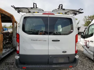 2017 Ford Transit with VIN 1FTYR1YMXHKA99707, listed as a Copart auction lot 71159204 with 198,901 mi miles and Clean title. Bid and sale history available at DreamBid. Image 6.