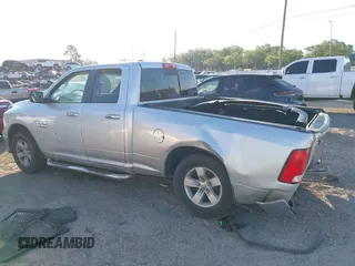 2018 Ram 1500 SLT z VIN 1C6RR6GG2JS119281, wystawiony jako IAAI lot #41897492 z przebiegiem 242 877 mil mil oraz . Historia ofert i sprzedaży dostępna na DreamBid. Obrazek 14.