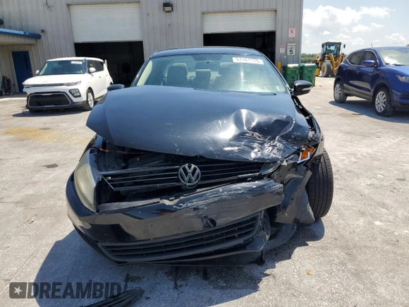 2012 Volkswagen Jetta TDI w/Premium z VIN 3VWLL7AJ3CM036834, wystawiony jako Copart lot #51161225 z przebiegiem 181 109 mil mil oraz Szkoda całkowita • Salvage title. Historia ofert i sprzedaży dostępna na DreamBid. Obrazek 5.