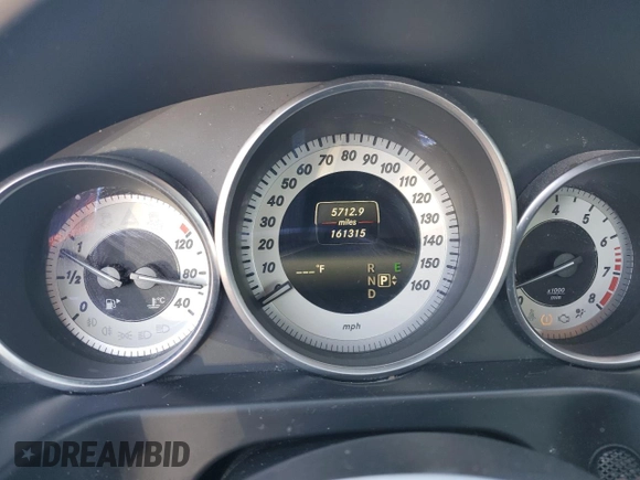 2015 Mercedes-Benz E 350 Luxury with VIN WDDHF8JBXFB097002, listed as a Copart auction lot 82178534 with 161,315 mi miles and Salvage title. Bid and sale history available at DreamBid. Image 9.