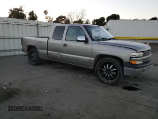 2000 Chevrolet Silverado 1500 LS with VIN 2GCEC19V8Y1321950, listed as a Copart auction lot 89386985 with 260,730 mi miles and Salvage Title. Bid and sale history available at carsss.com. Image 4.