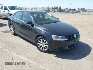 2014 Volkswagen Jetta Sedan SE w/Connectivity/Sunroof PZEV with VIN 3VWD17AJ8EM434456, listed as a IAAI auction lot 42099297 with 92,773 mi miles. Bid and sale history available at carsss.com. Image 1.
