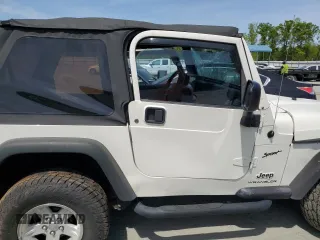 2005 Jeep Wrangler X with VIN 1J4FA39S75P332586, listed as a Copart auction lot 53334725 with 96,728 mi miles and Salvage title. Bid and sale history available at DreamBid. Image 10.