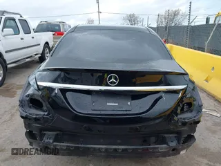 2018 Mercedes-Benz C 300 with VIN WDDWF4JB7JR419997, listed as a IAAI auction lot 41915307 with 77,737 mi miles and . Bid and sale history available at carsss.com. Image 17.
