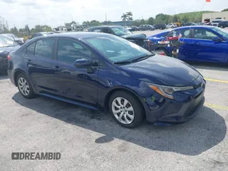 2023 Toyota Corolla LE z VIN 5YFB4MDE7PP073909, wystawiony jako IAAI lot #41963897 z przebiegiem 21 690 mil mil oraz . Historia ofert i sprzedaży dostępna na DreamBid. Obrazek 1.
