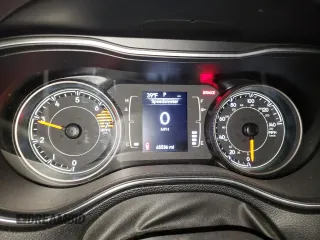 2019 Jeep Cherokee Latitude with VIN 1C4PJMCB5KD441473, listed as a Copart auction lot 48369235 with 65,536 mi miles and Salvage Title. Bid and sale history available at carsss.com. Image 9.