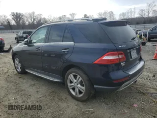 2015 Mercedes-Benz M 250 with VIN 4JGDA0EB4FA560403, listed as a Copart auction lot 48178765 with 211,602 mi miles and Clean Title. Bid and sale history available at DreamBid. Image 2.