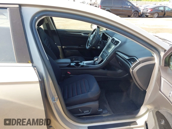 2015 Ford Fusion SE Hybrid with VIN 3FA6P0LU7FR243498, listed as a IAAI auction lot 42719986 with 345,098 mi miles and . Bid and sale history available at DreamBid. Image 5.