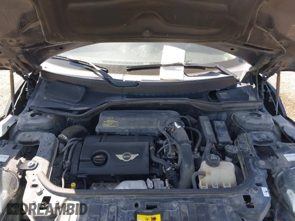 2012 MINI Countryman S with VIN WMWZC3C55CWL82709, listed as a IAAI auction lot 42002966 with 120,611 mi miles and . Bid and sale history available at DreamBid. Image 10.