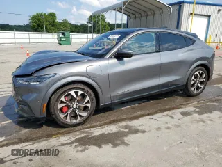 2021 Ford Mustang Mach-E Premium z VIN 3FMTK3SU7MMA07874, wystawiony jako Copart lot #58532275 z przebiegiem 26 593 mil mil oraz Szkoda całkowita • Salvage title. Historia ofert i sprzedaży dostępna na DreamBid. Obrazek 1.