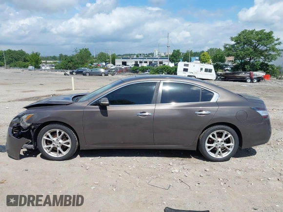 2012 Nissan Maxima SV with VIN 1N4AA5AP4CC828202, listed as a IAAI auction lot 42668292 with 153,030 mi miles and . Bid and sale history available at DreamBid. Image 15.