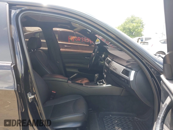2011 BMW 3 Series 328i xDrive with VIN WBAPK7C5XBA971624, listed as a IAAI auction lot 42728084 with 159,355 mi miles and . Bid and sale history available at DreamBid. Image 5.