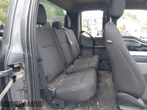 2018 Ford F-150 XL with VIN 1FTEX1EP6JFC61600, listed as a IAAI auction lot 42423185 with 161,991 mi miles and . Bid and sale history available at DreamBid. Image 8.