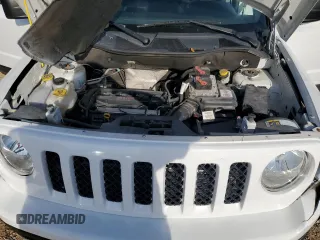 2016 Jeep Patriot Sport SE z VIN 1C4NJPBA9GD642186, wystawiony jako Copart lot #50650435 z przebiegiem 103 075 mil mil oraz Szkoda całkowita • Salvage title. Historia ofert i sprzedaży dostępna na DreamBid. Obrazek 14.