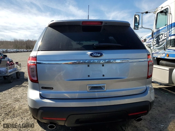 2015 Ford Explorer with VIN 1FM5K7B87FGA98788, listed as a Copart auction lot 48287435 with 140,228 mi miles and Clean Title. Bid and sale history available at carsss.com. Image 6.
