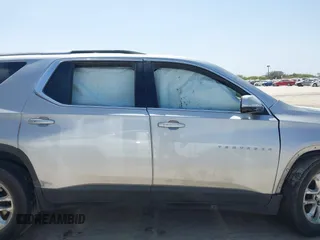 2018 Chevrolet Traverse LT Cloth z VIN 1GNERGKW3JJ173973, wystawiony jako IAAI lot #41860647 z przebiegiem 143 854 mil mil oraz . Historia ofert i sprzedaży dostępna na DreamBid. Obrazek 14.