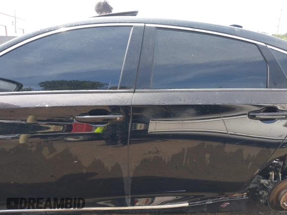 2018 Honda Accord EX-L z VIN 1HGCV1F58JA089787, wystawiony jako IAAI lot #37444060 z przebiegiem 40 195 mil mil oraz . Historia ofert i sprzedaży dostępna na DreamBid. Obrazek 14.