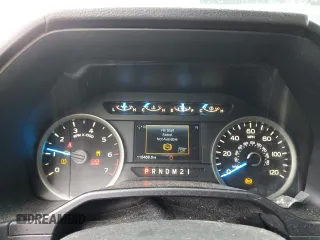 2016 Ford F-150 XLT z VIN 1FTEW1EF8GKF04415, wystawiony jako Copart lot #55938525 z przebiegiem 118 468 mil mil oraz Szkoda całkowita • Salvage title. Historia ofert i sprzedaży dostępna na DreamBid. Obrazek 9.