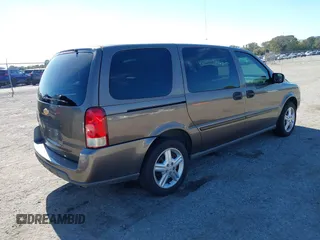 2005 Chevrolet Uplander z VIN 1GNDV03L75D268057, wystawiony jako IAAI lot #41014994 z przebiegiem Nie podano mil oraz . Historia ofert i sprzedaży dostępna na DreamBid. Obrazek 4.