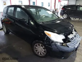 2015 Nissan Versa Note S with VIN 3N1CE2CPXFL372267, listed as a IAAI auction lot 41524215 with 180,625 mi miles. Bid and sale history available at carsss.com. Image 1.