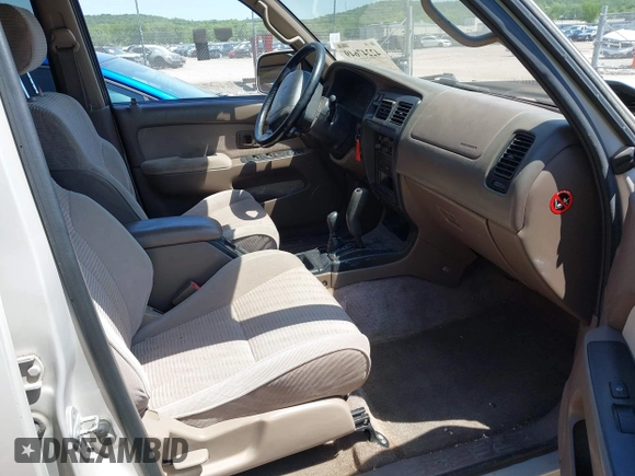 1996 Toyota 4Runner SR5 z VIN JT3HN86R8T0015119, wystawiony jako IAAI lot #42247649 z przebiegiem 379 333 mil mil oraz . Historia ofert i sprzedaży dostępna na DreamBid. Obrazek 5.