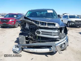 2017 Toyota Tundra 2WD SR5 with VIN 5TFRY5F16HX228522, listed as a IAAI auction lot 41712834 with 111,910 mi miles. Bid and sale history available at carsss.com. Image 12.