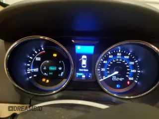 2012 Hyundai Sonata Hybrid with VIN KMHEC4A41CA033203, listed as a Copart auction lot 54415735 with 105,048 mi miles and Non Repairable. Bid and sale history available at DreamBid. Image 9.
